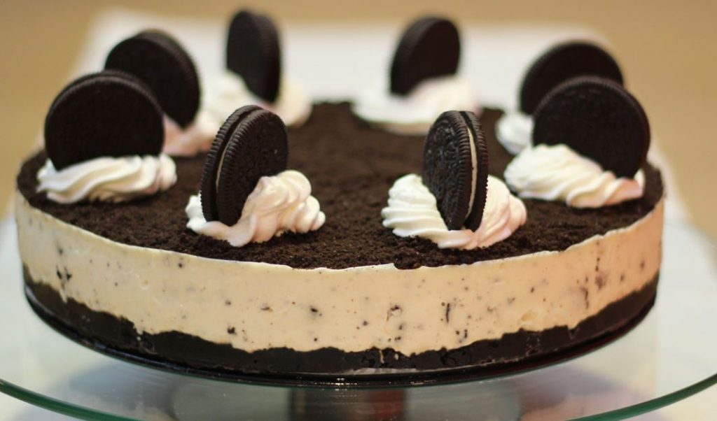 Торт “Орео” – очень вкусный десерт, который не требует выпекания!