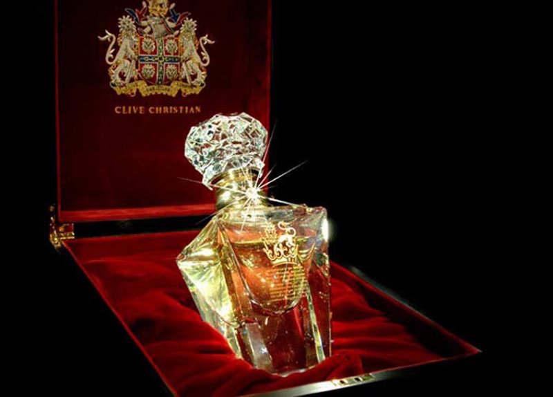 Десятка самых дорогих женских парфюмов