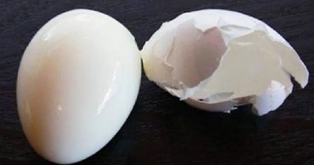 Метод, как легко очистить яйца от шкарлупы.
