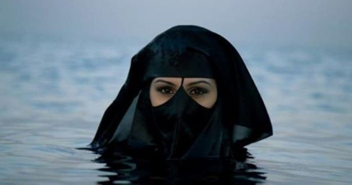Плавание по-арабски: Вот как выглядят купальники женщин-мусульманок