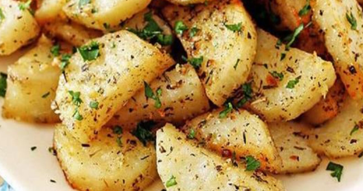 Картошечка по-итальянски с чесноком и пармезаном