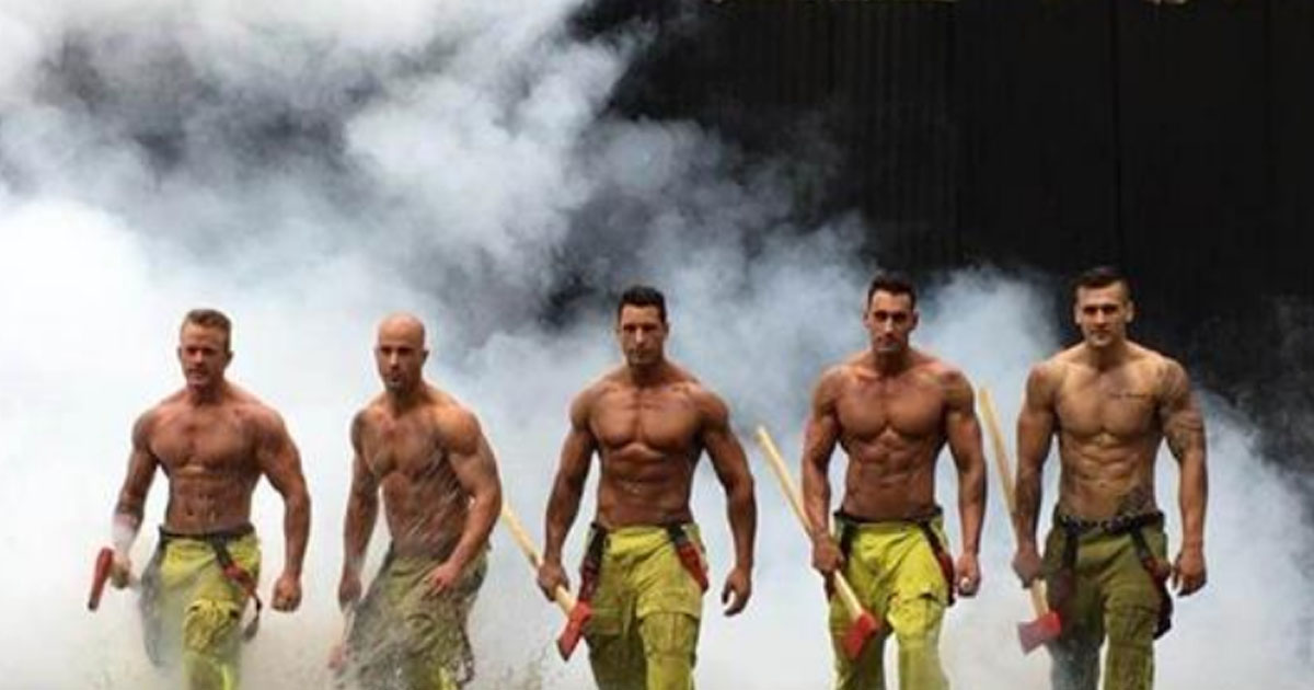 Австралийские пожарные разделись для благотворительного календаря