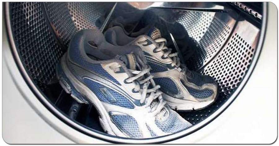 Как правильно стирать обувь в стиральной машине
