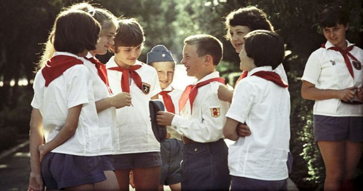 В какие игры играли дети в СССР? ( 15 фото)
