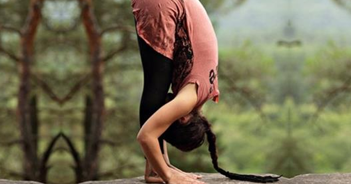 Йога для всех: 5 несложных упражнений