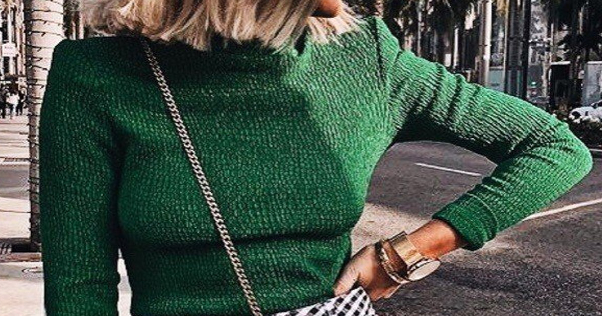 Роскошь изумруда: восхитительные образы с модным зеленым свитером