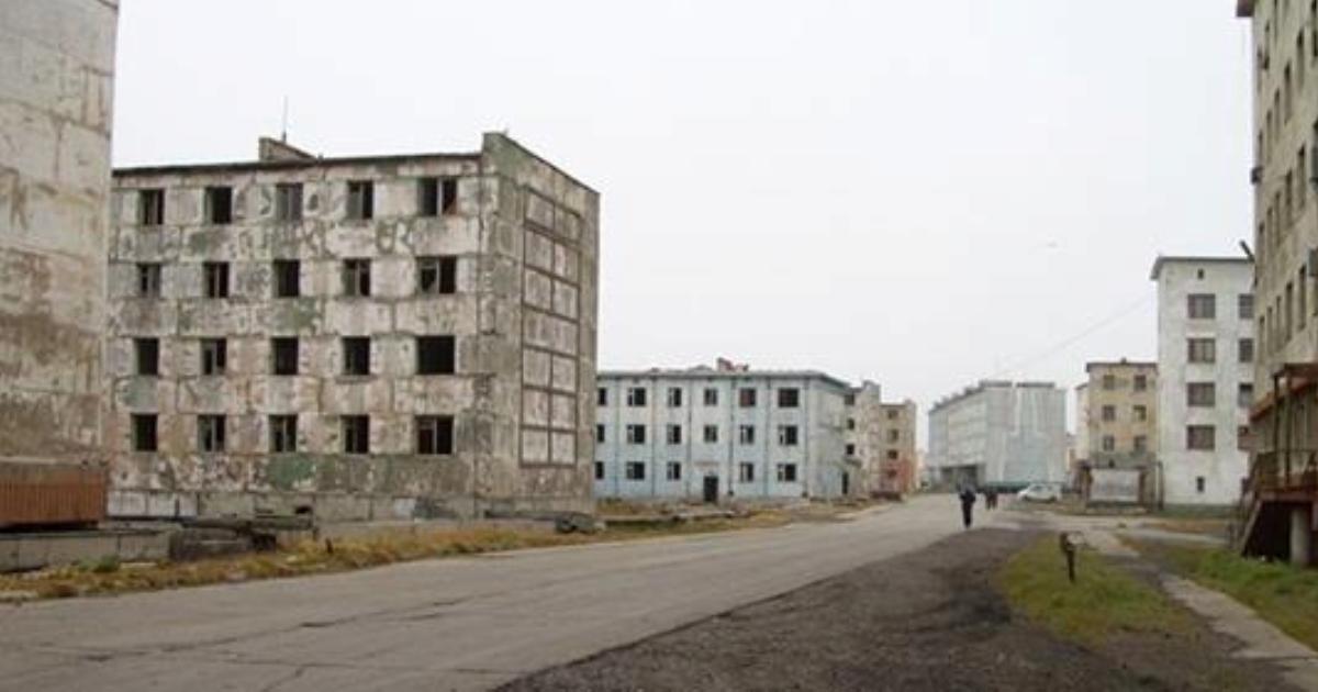 7 стремительно вымирающих городов России (8 фото)
