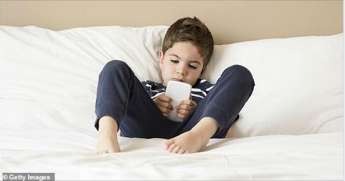 Есть две причины, почему даже 1 час планшета в день может испортить вашего ребенка