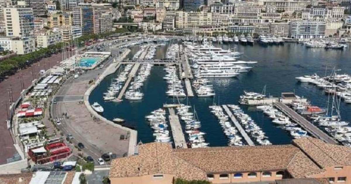 Статья о том, как живут люди в Монако