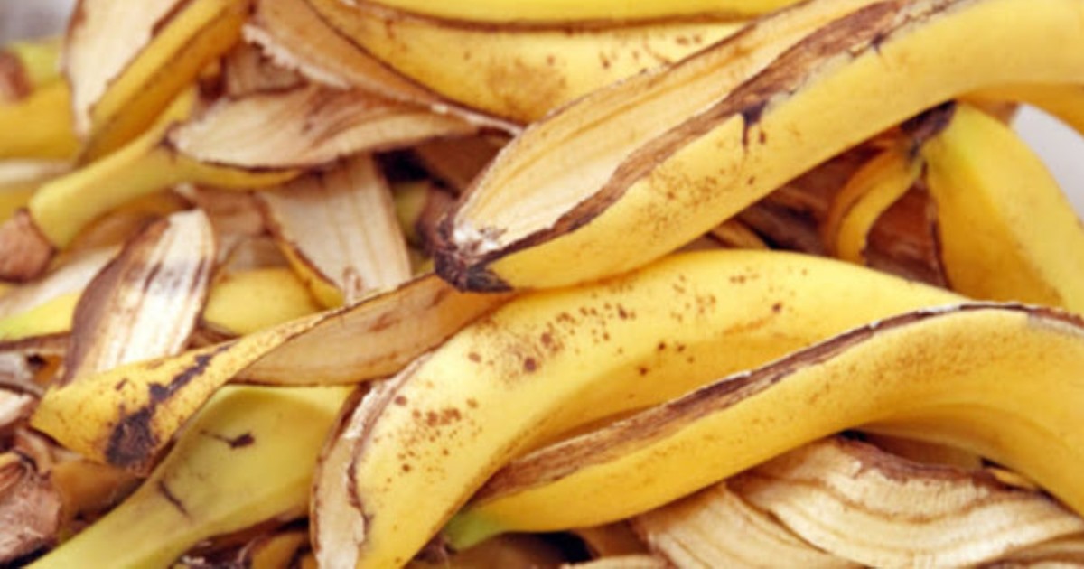 Способы применения банановой кожуры в быту