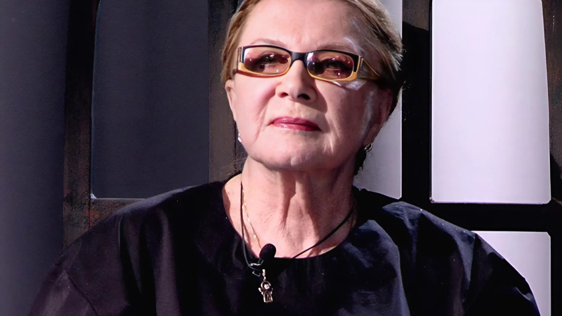 Мало кто верит, что этой красавице 89 лет. Советская знаменитость не утратила своего шарма и привлекательности